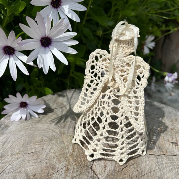 Vintage Crochet Angel Tree Topper - Picture 3 of 4